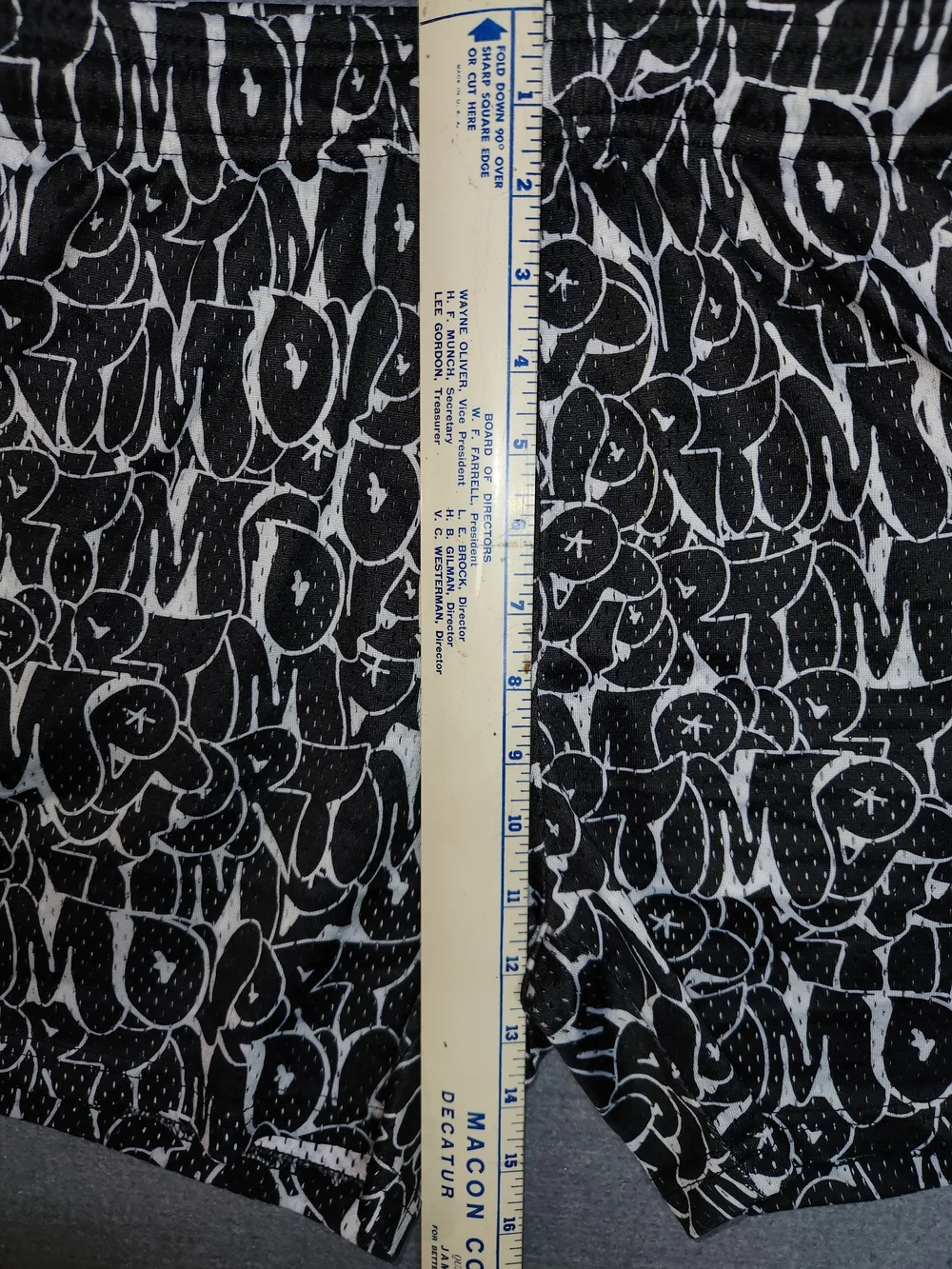 Black and White Graphic Shorts #346
